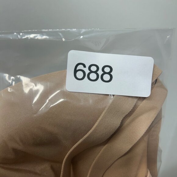 Skims Light Beige Wireless Push-Up Bra Size 36DD With Adjustable Straps & Hook C - Picture 11 of 11